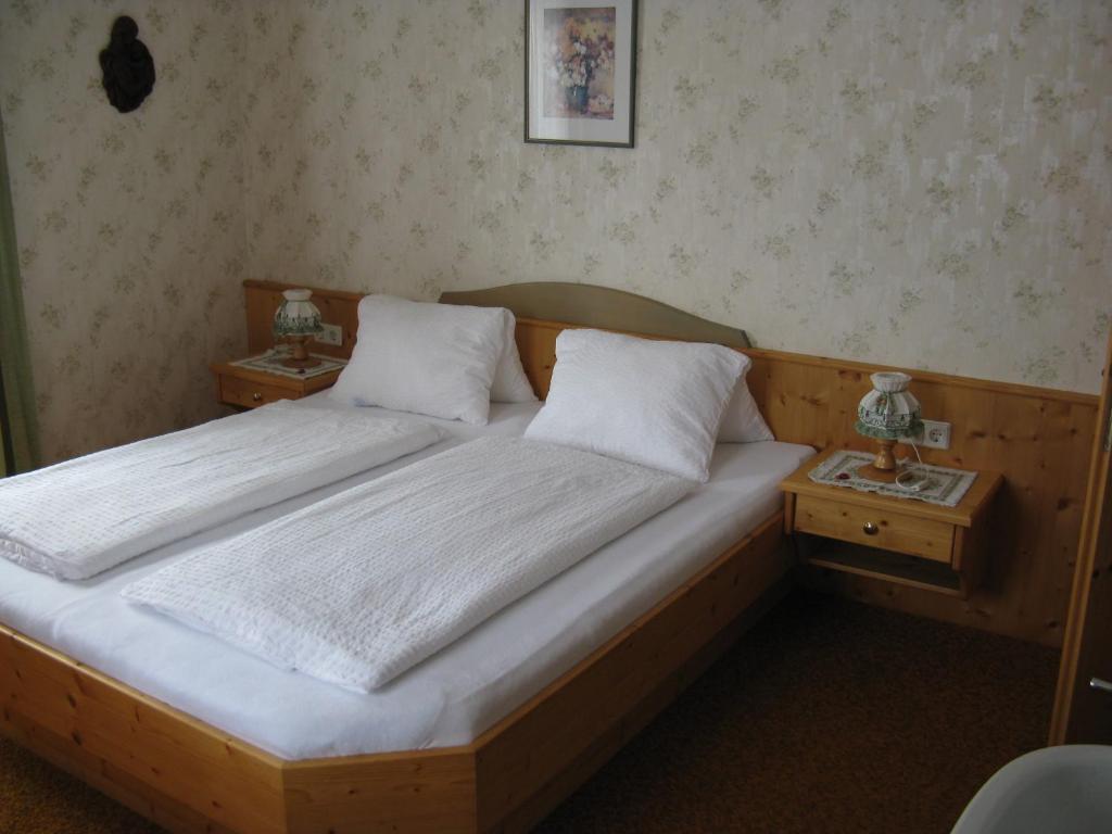 Haus Pfarrkirchner Lägenhet Mauterndorf  Rum bild