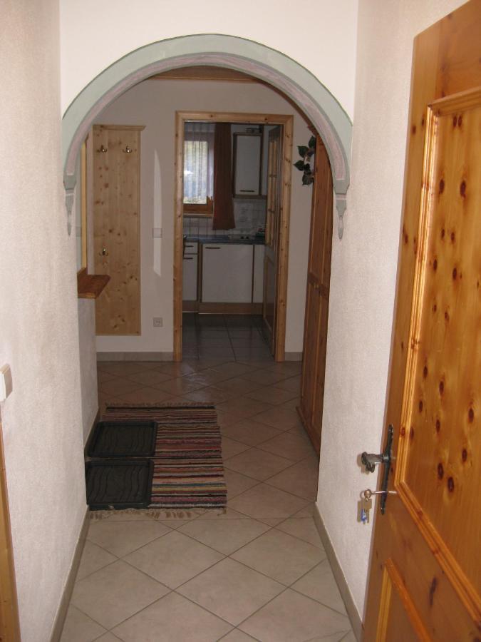 Haus Pfarrkirchner Lägenhet Mauterndorf  Rum bild
